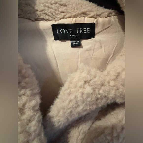 Teddy Jacket - Picture 3 of 5